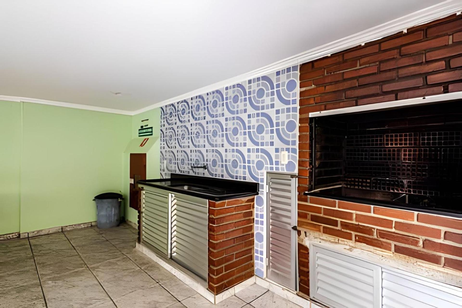 Apto Na Enseada Excelente Localizacao, 500M Da Praia, Garagem, Ar Condicionado Portaria 24 Horas 과루자 외부 사진