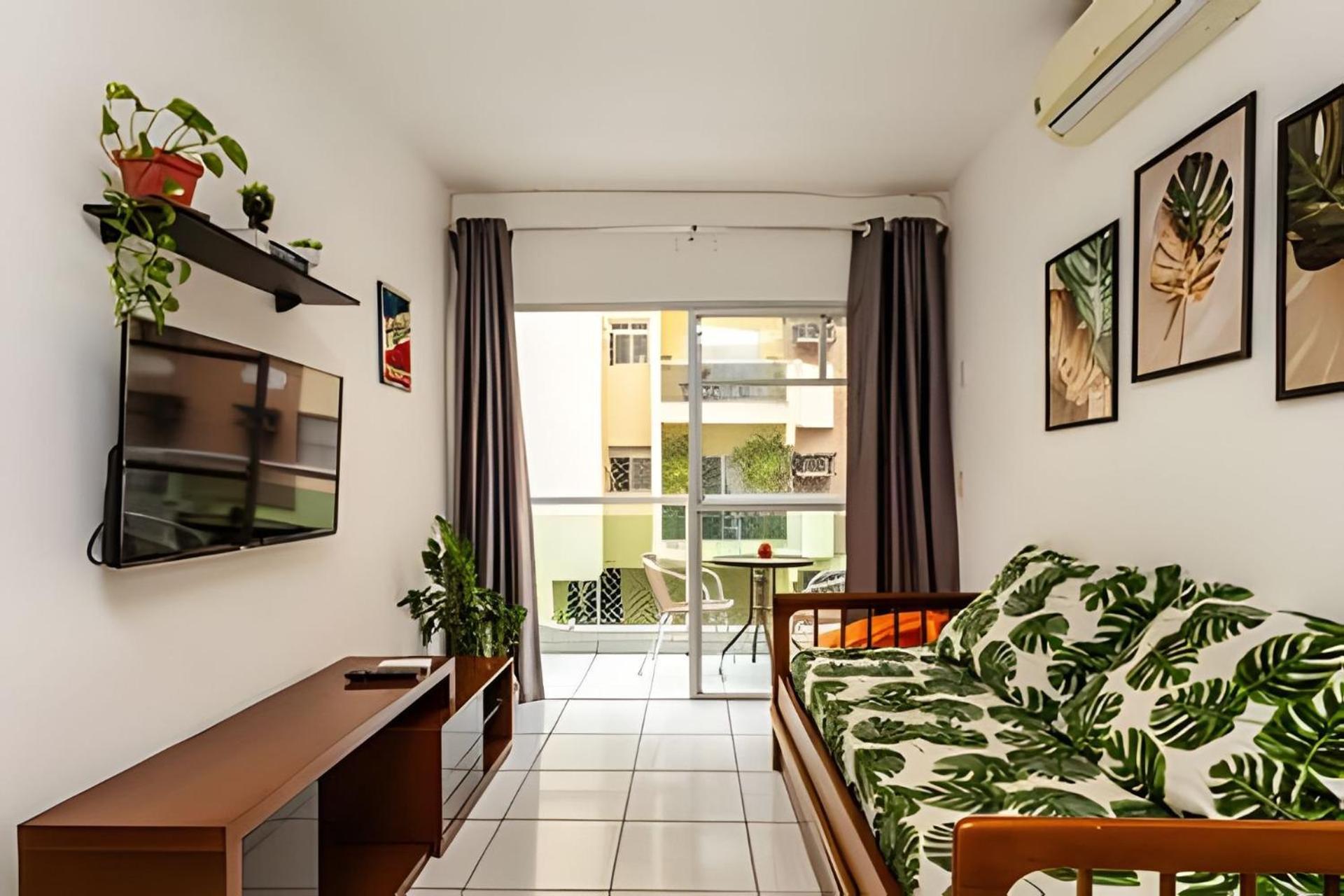 Apto Na Enseada Excelente Localizacao, 500M Da Praia, Garagem, Ar Condicionado Portaria 24 Horas 과루자 외부 사진